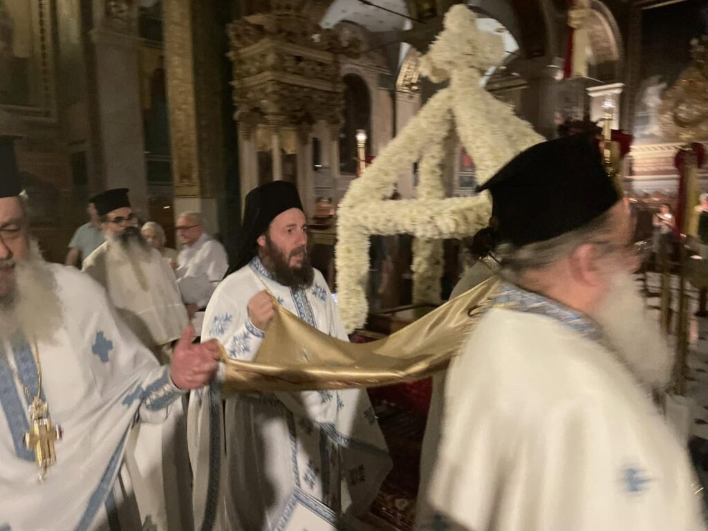 Προεόρτια Ιερά Αγρυπνία στο ναό του Αγίου Δημητρίου Πατρών ΦΩΤΟ