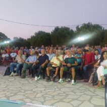 Ακράτα: Μαζική συγκέντρωση διαμαρτυρίας κατοίκων για την πολυετή καθυστέρηση του Αποχετευτικού στην Ανατολική Αιγιάλεια ΦΩΤΟ 1 Ακράτα συγκέντρωση διαμαρτυρίας
