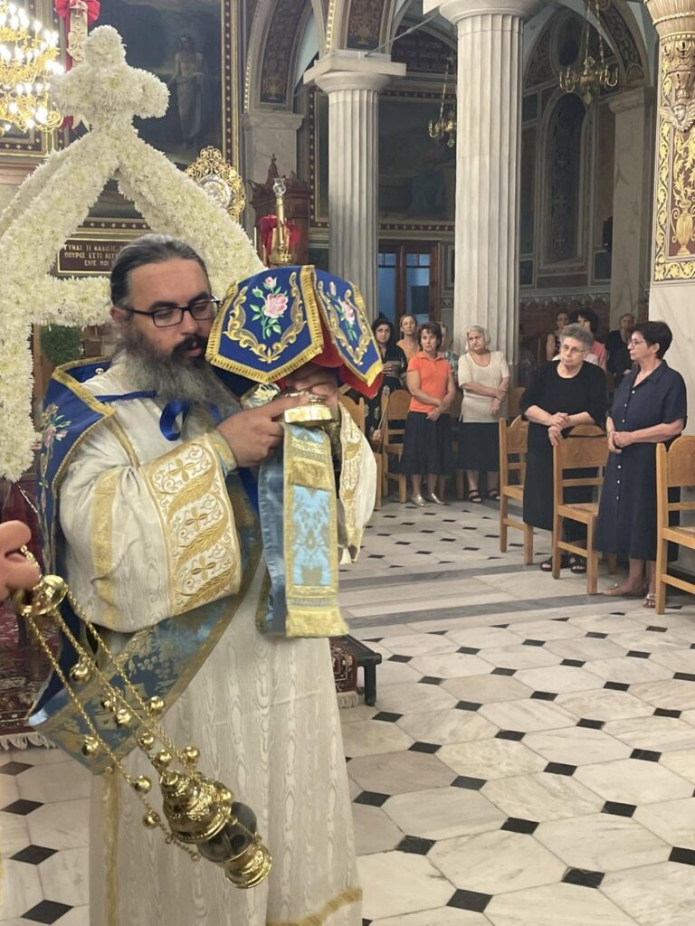 Προεόρτια Ιερά Αγρυπνία στο ναό του Αγίου Δημητρίου Πατρών ΦΩΤΟ