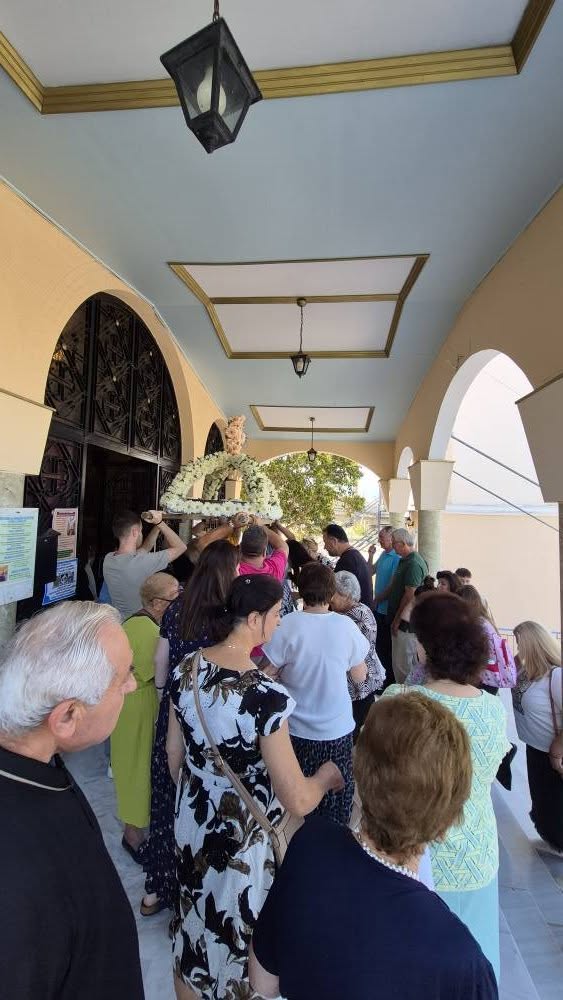 Τα εγκώμια της Υπεραγίας Θεοτόκου στην Αγία Ειρήνη Ριγανοκάμπου ΦΩΤΟ