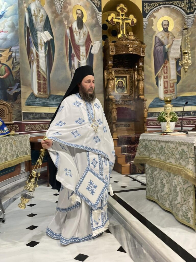 Προεόρτια Ιερά Αγρυπνία στο ναό του Αγίου Δημητρίου Πατρών ΦΩΤΟ