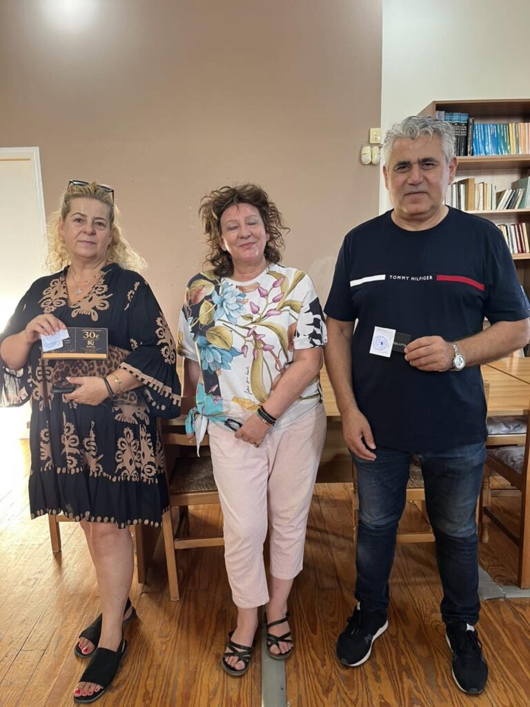 Δωροεπιταγές από τον Εμπορικό Σύλλογο Δύμης ΦΩΤΟ