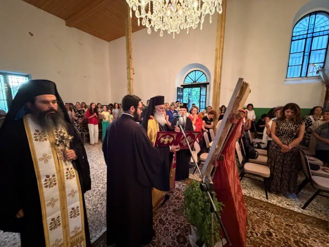 Ο Μητροπολίτη Ιερώνυμος στο Βραχνί Καλαβρύτων ΦΩΤΟ