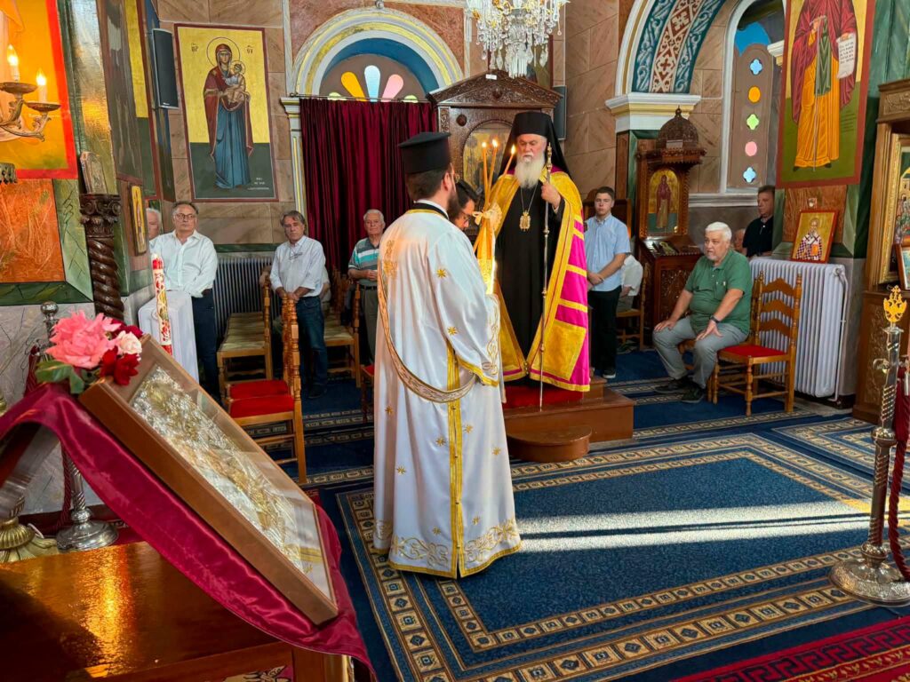 Ο Μητροπολίτης Ιερώνυμος στα Φίλια Κλειτορίας ΦΩΤΟ