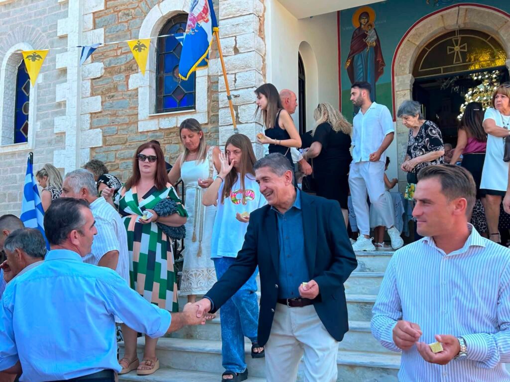 Λαμπρός εορτασμός της Παναγίας στον Κρίνο ΦΩΤΟ