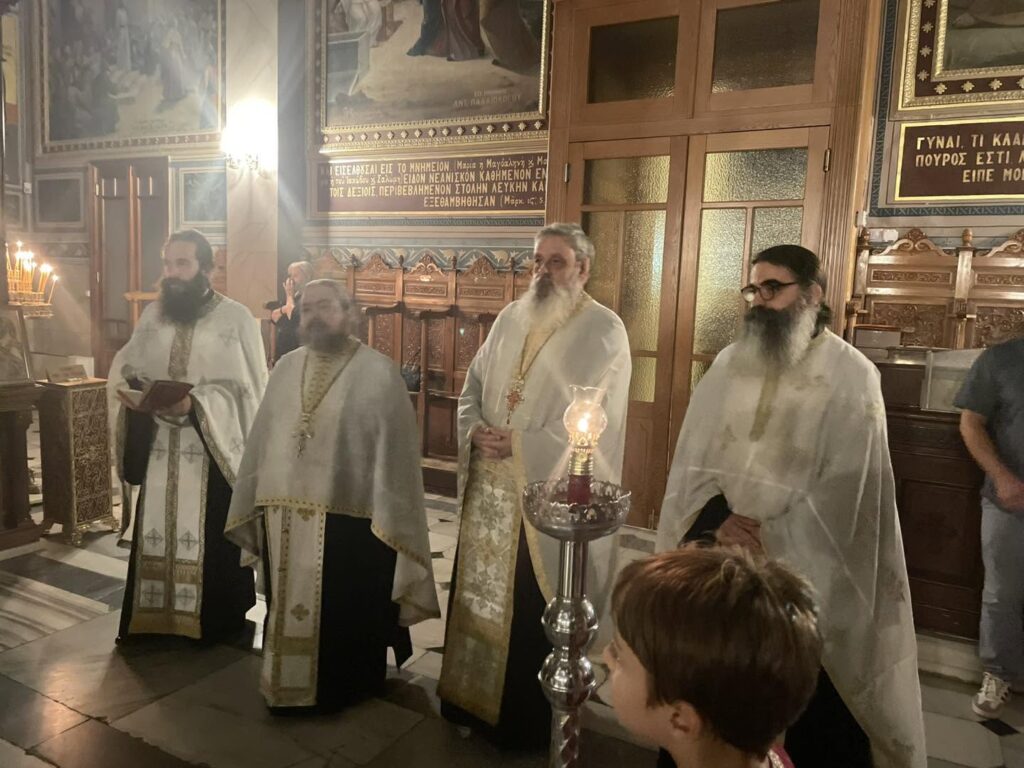 Προεόρτια Ιερά Αγρυπνία στο ναό του Αγίου Δημητρίου Πατρών ΦΩΤΟ