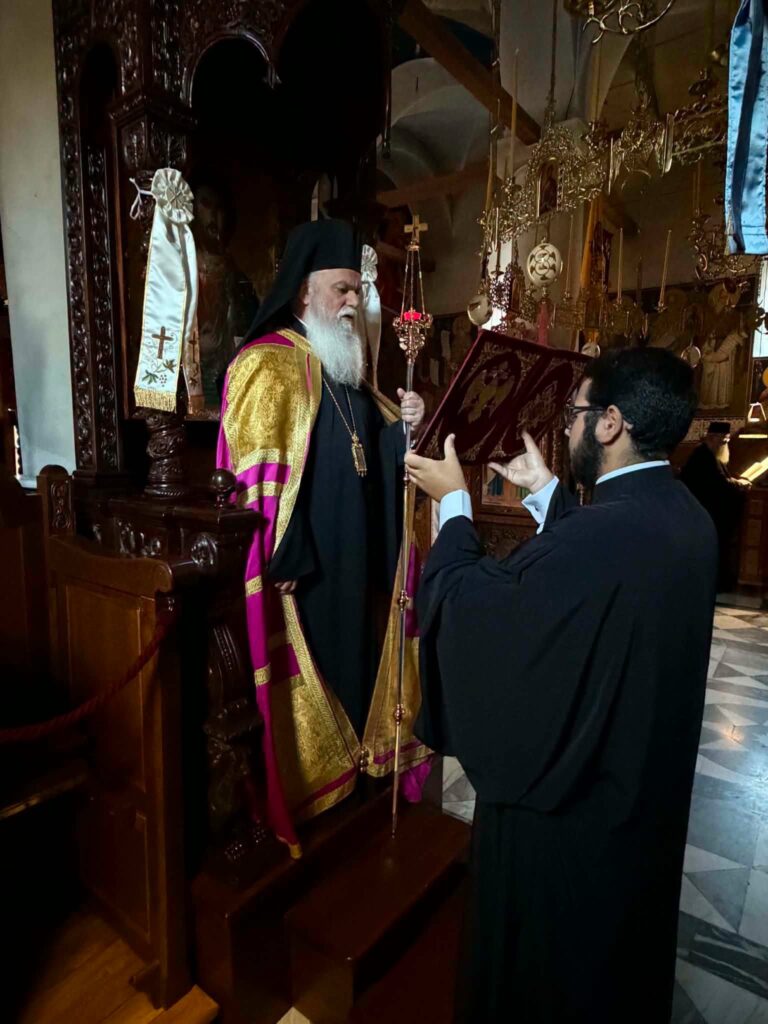 Ο Μητροπολίτης Ιερώνυμος στην Αγία Λαύρα Καλαβρύτων ΦΩΤΟ