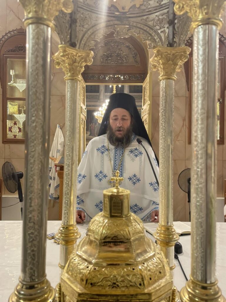 Προεόρτια Ιερά Αγρυπνία στο ναό του Αγίου Δημητρίου Πατρών ΦΩΤΟ