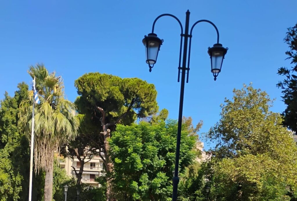 Πάτρα: «Πύργος της Πίζας» στην πλατεία Όλγας απόρροια της Ανάπλασης ΦΩΤΟ