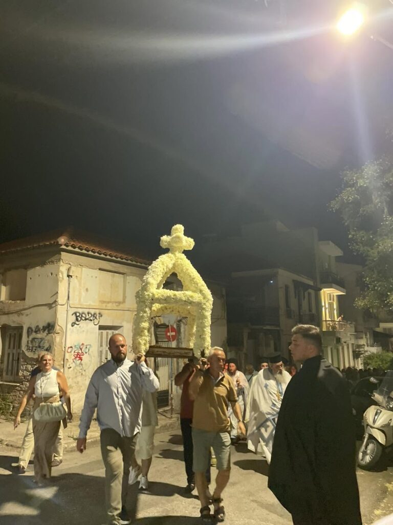 Προεόρτια Ιερά Αγρυπνία στο ναό του Αγίου Δημητρίου Πατρών ΦΩΤΟ
