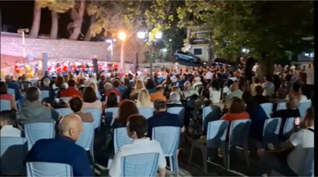 Συναυλία για τα 100 Χρόνια της Φιλαρμονικής Καλαβρύτων ΒΙΝΤΕΟ-ΦΩΤΟ 5 Συναυλία για τα 100 Χρόνια της Φιλαρμονικής Καλαβρύτων ΒΙΝΤΕΟ-ΦΩΤΟ