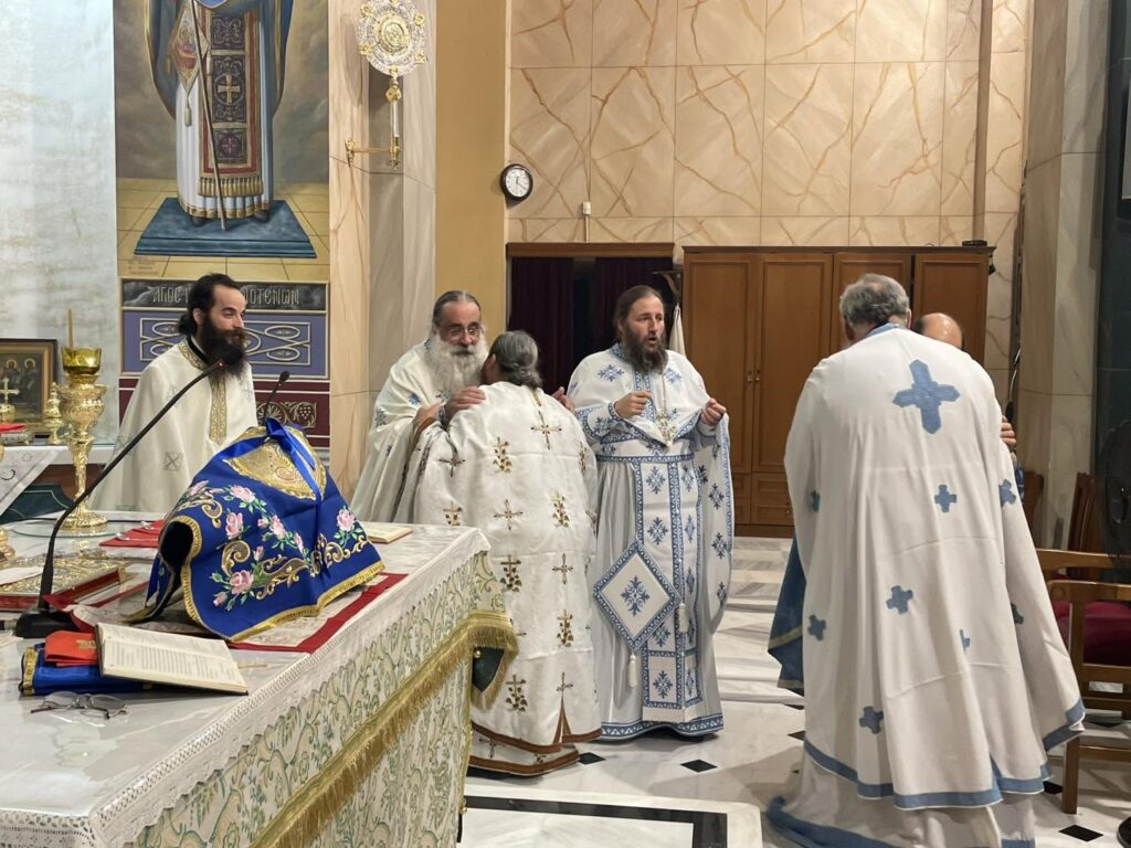 Προεόρτια Ιερά Αγρυπνία στο ναό του Αγίου Δημητρίου Πατρών ΦΩΤΟ