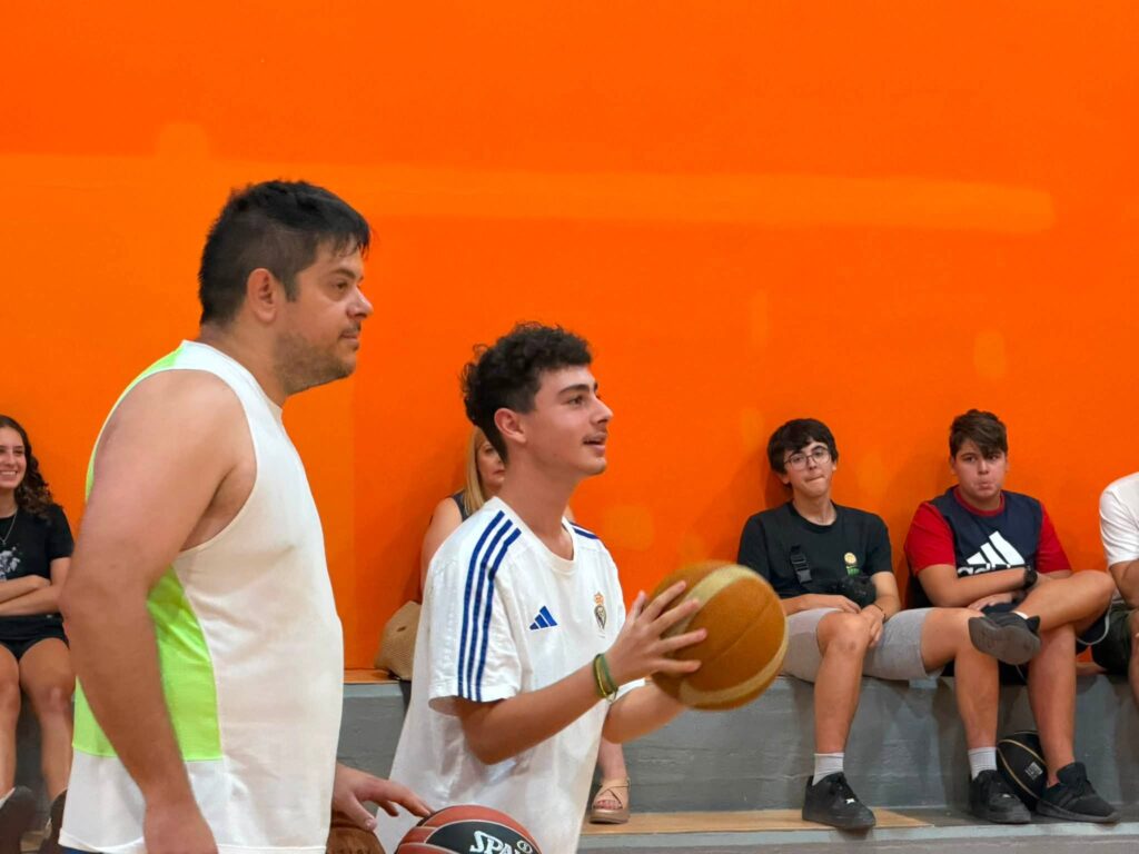 Αυλαία για το Τουρνουά Μπάσκετ «Γιώργος Δημήτρουλας» στα Καλάβρυτα ΒΙΝΤΕΟ-ΦΩΤΟ