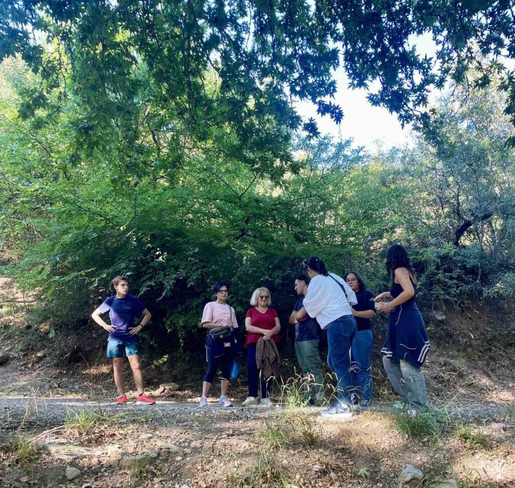 Ο Σύλλογος Απανταχού Λεοντιτών στην Μακελλαριά ΦΩΤΟ