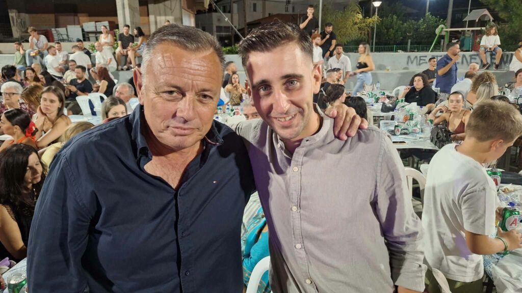 «Βούλιαξε» παραμονή Δεκαπενταύγουστου η πλατεία της Τέμενης ΦΩΤΟ 19 «Βούλιαξε» παραμονή Δεκαπενταύγουστου η πλατεία της Τέμενης ΦΩΤΟ