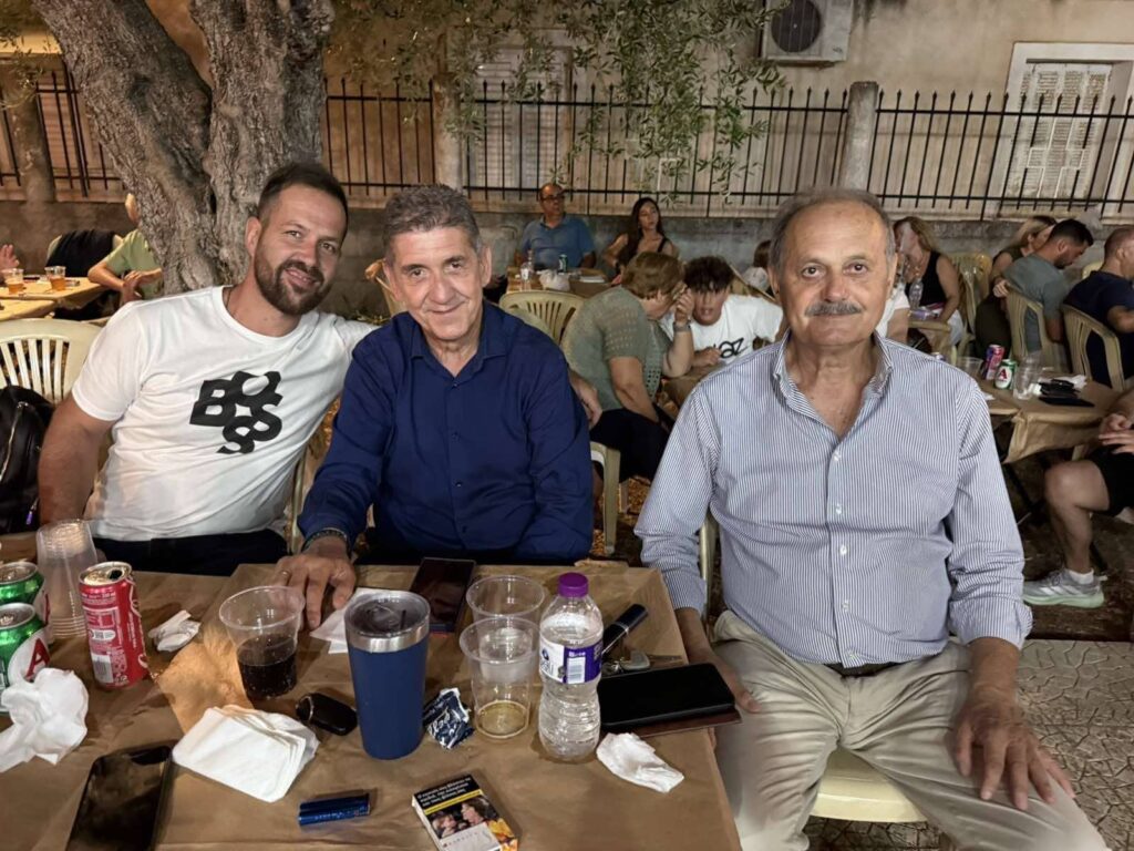 Λαμπρή πολιτιστική βραδιά από τον Σύλλογο στα Θωμαΐικα Δυτικής Αχαΐας ΦΩΤΟ 9 Λαμπρή πολιτιστική βραδιά από τον Σύλλογο στα Θωμαΐικα Δυτικής Αχαΐας ΦΩΤΟ