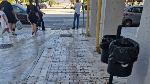Πάτρα: Εικόνες υποβάθμισης στην τουριστική πόλη της λίγδας ΦΩΤΟ 13 Πάτρα: Εικόνες υποβάθμισης στην τουριστική πόλη της λίγδας ΦΩΤΟ