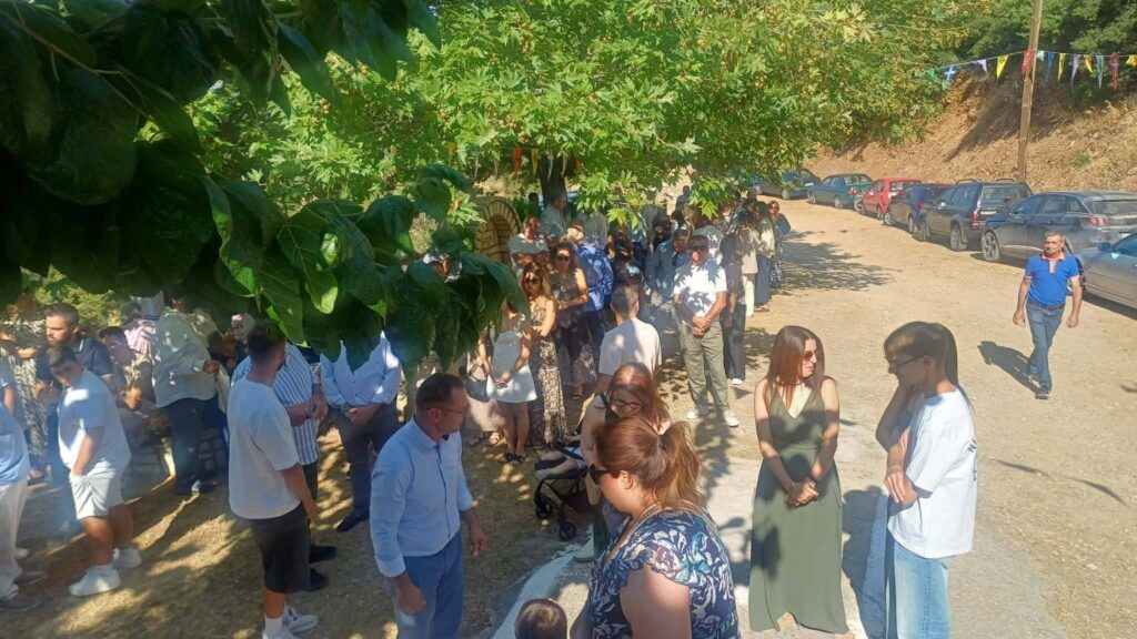 Λαοθάλασσα ελπίδας και αισιοδοξίας στο Δροσάτο ΒΙΤΕΟ-ΦΩΤΟ