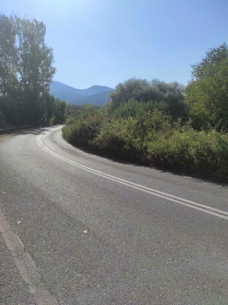 Αχαΐα: Παρέμβαση καθαρισμού και οδικής ασφάλειας στην Εθνική οδό «111»