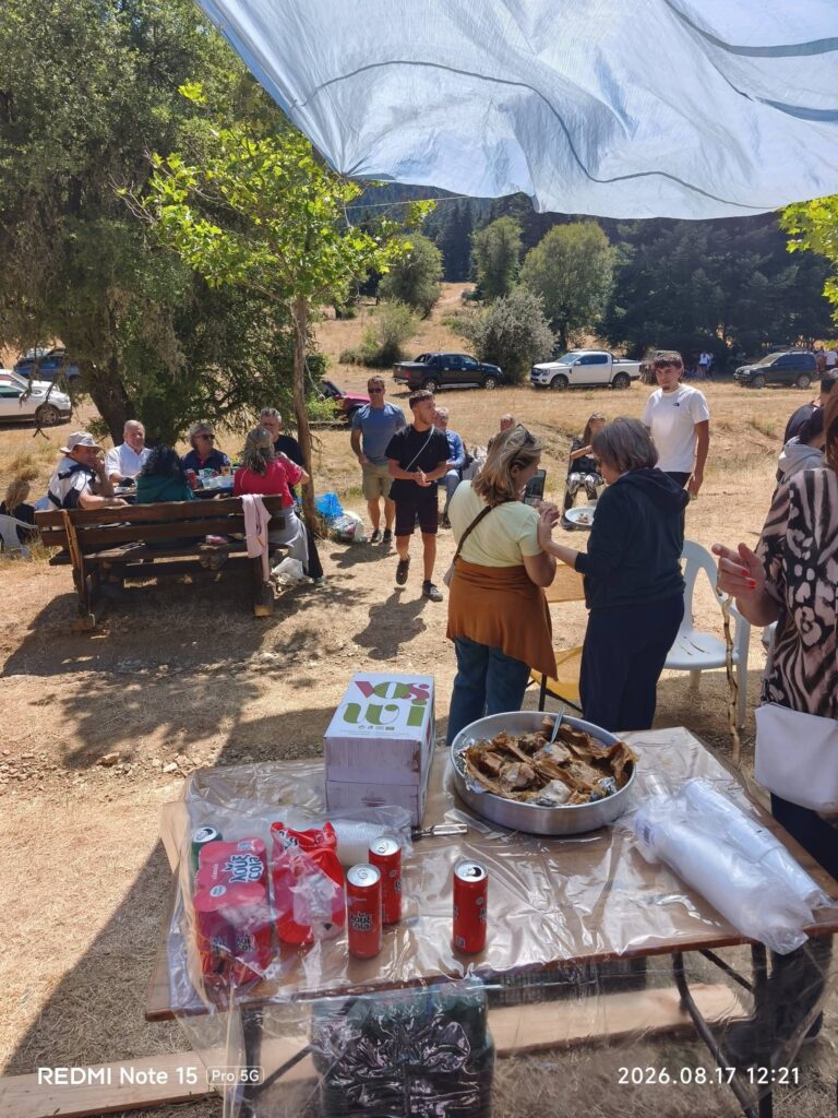 Αντάμωμα στο λιβάδι της Λουκά στο Βραχνί ΦΩΤΟ