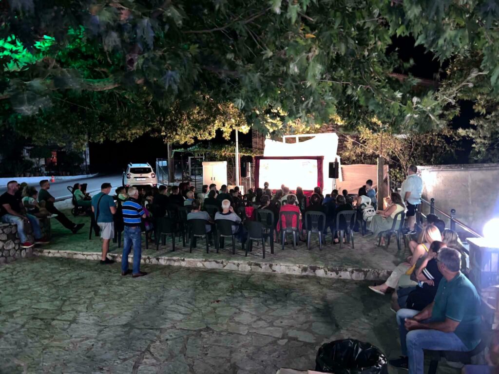 Ο Καραγκιόζης στον Καταρράκτη Πατρών ΦΩΤΟ 6 Ο Καραγκιόζης στον Καταρράκτη Πατρών ΦΩΤΟ