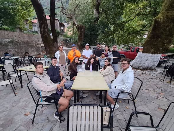 Πεζοπορία στη φύση του ορεινού χωριού Λειβάρτζι ΒΙΝΤΕΟ-ΦΩΤΟ