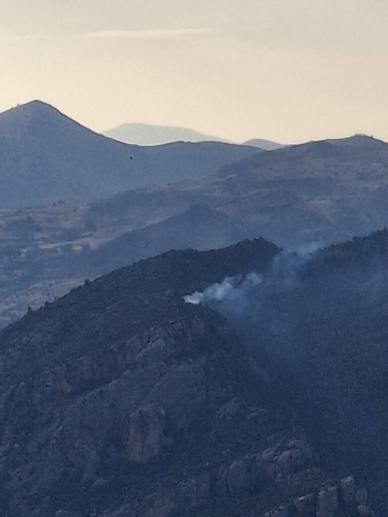 Καλάβρυτα: Μεγάλη κινητοποίηση της Πυροσβεστικής για δύο πυρκαγιές ΒΙΝΤΕΟ-ΦΩΤΟ 5 Καλάβρυτα: Μεγάλη κινητοποίηση της Πυροσβεστικής για δύο πυρκαγιές ΒΙΝΤΕΟ-ΦΩΤΟ