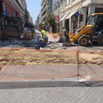 Πάτρα: «Αποφασίζουμε και διατάσσουμε» – Έκλεισαν ολόκληρη την Ερμού χωρίς προειδοποίηση 1 Πάτρα: «Αποφασίζουμε και διατάσσουμε» – Έκλεισαν ολόκληρη την Ερμού χωρίς προειδοποίηση