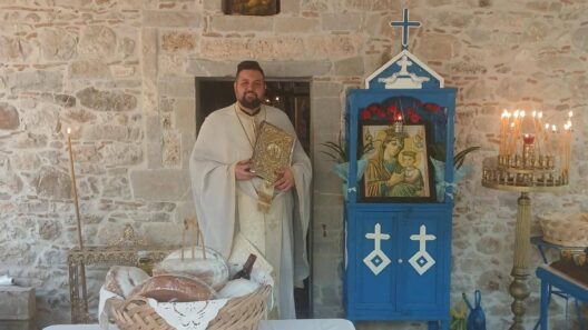 Η Απόδοση της Θεοτόκου στην Παναγίτσα του Δροσάτου ΒΙΝΤΕΟ-ΦΩΤΟ 13 Η Απόδοση της Θεοτόκου στην Παναγίτσα του Δροσάτου ΒΙΝΤΕΟ-ΦΩΤΟ