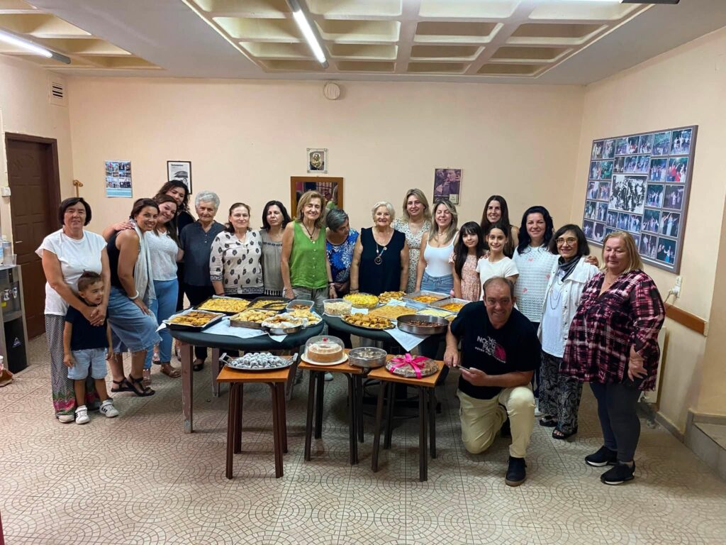 Πλούσιοι μεζέδες στη βραδιά Karaoke του Συλλόγου της Γουμένισσας ΦΩΤΟ