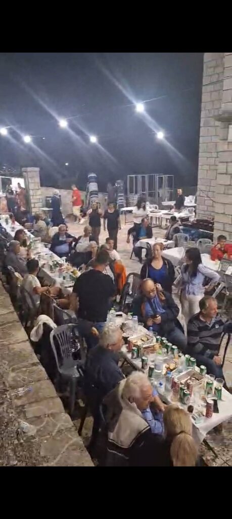 Ο Σύλλογος Δρυμοτών Καλαβρύτων έκανε εκδήλωση στο χωριό ΦΩΤΟ