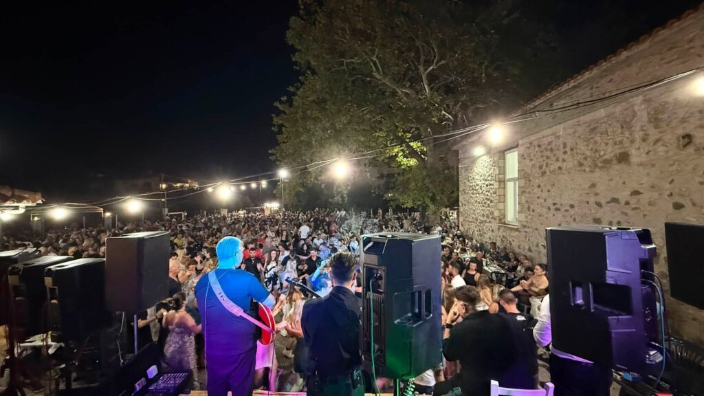 Η Γιορτή Τράγου στα Ζαχλωρίτικα ΦΩΤΟ 5 Η Γιορτή Τράγου στα Ζαχλωρίτικα ΦΩΤΟ