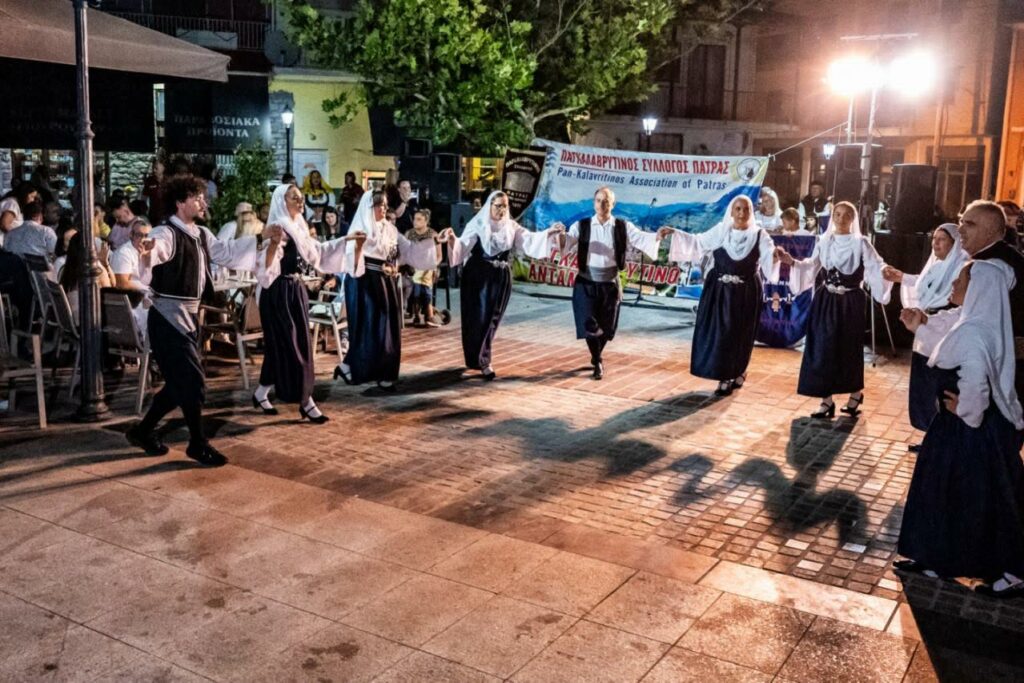 Ο Πολιτιστικός Σύλλογος Παραλίας στο 22ο Παγκαλαβρυτινό Αντάμωμα ΒΙΝΤΕΟ-ΦΩΤΟ