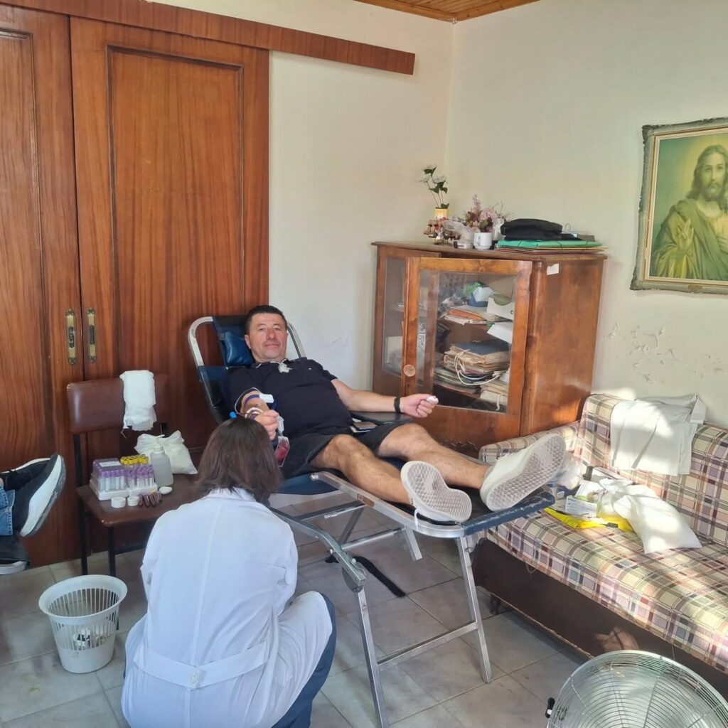 Εθελοντική αιμοδοσία στο Καλούσι ΦΩΤΟ