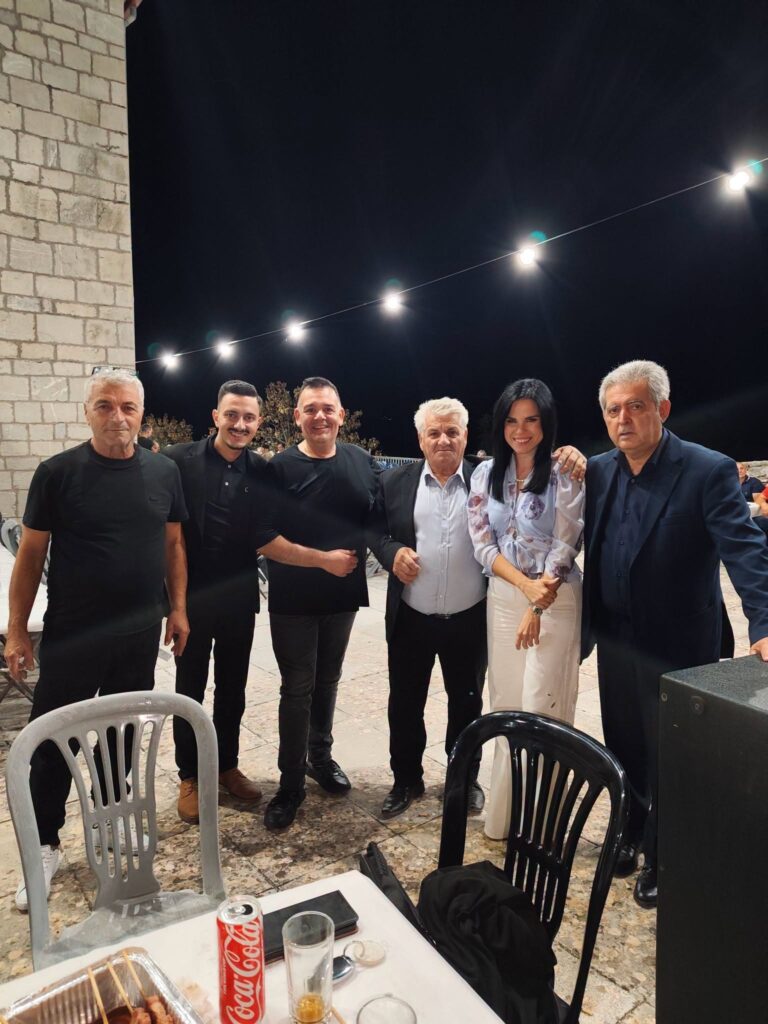 Ο Σύλλογος Δρυμοτών Καλαβρύτων έκανε εκδήλωση στο χωριό ΦΩΤΟ