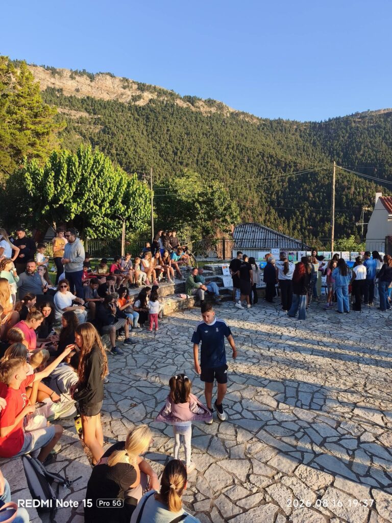 Εκθεση έργων του Εικαστικού Εργαστηρίου της Πολιτιστικής Δράσης Βραχναιίκων ΦΩΤΟ