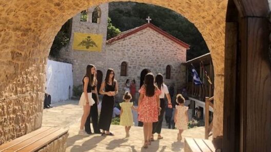 Λαμπρός εορτασμός για την Παναγία των Νοτενών στο Σκιαδοβούνι ΦΩΤΟ