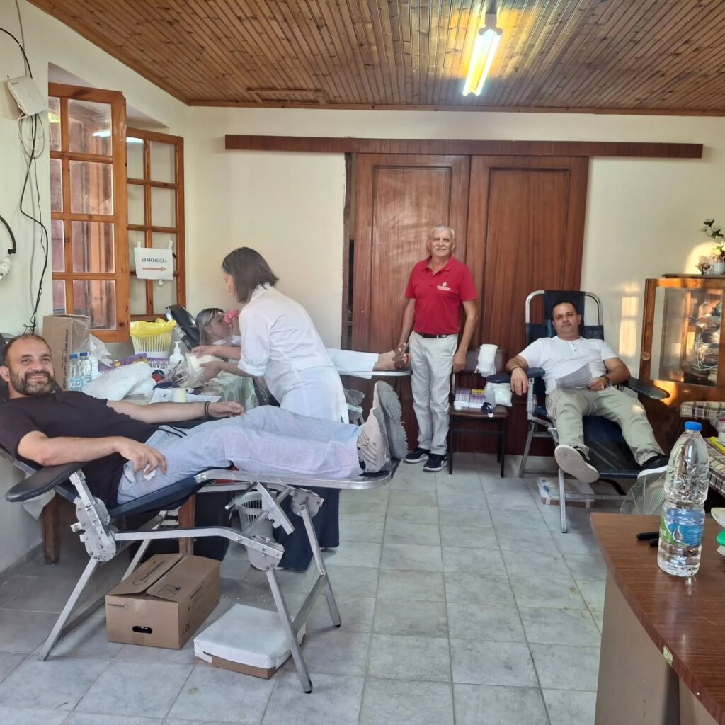 Εθελοντική αιμοδοσία στο Καλούσι ΦΩΤΟ