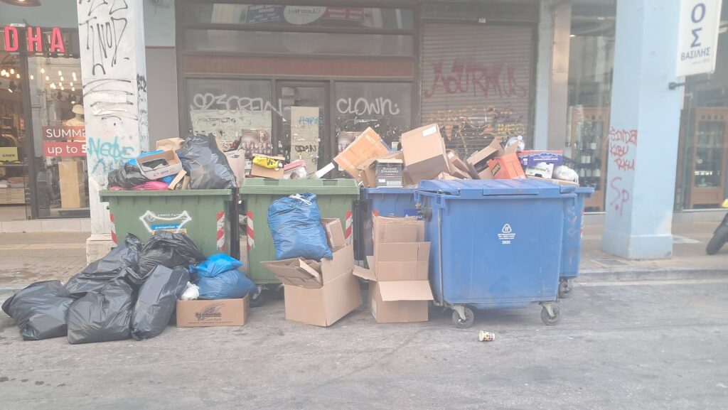 Πάτρα: Ούτε τα ποντίκια δεν αντέχουν την ρύπανση στο κέντρο ΦΩΤΟ 5 Πάτρα: Ούτε τα ποντίκια δεν αντέχουν την ρύπανση στο κέντρο ΦΩΤΟ