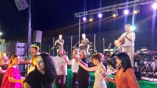 Για πρώτη φορά «Προσφυγικό Αντάμωμα» στο Αίγιο ΒΙΝΤΕΟ-ΦΩΤΟ