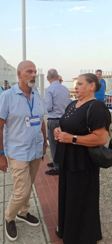 Ο Χαράλαμπος Μπονάνος στην Εκθεση της Ομοσπονδίας Πολιτιστικών συλλόγων στο Αίγιο ΦΩΤΟ