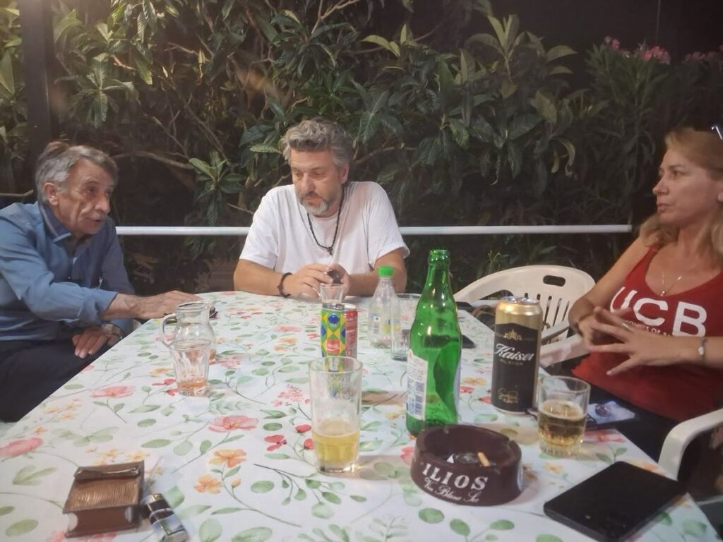 Η Γιώτα Παυλοπούλου με πολίτες τις ημέρες της Παναγίας ΦΩΤΟ