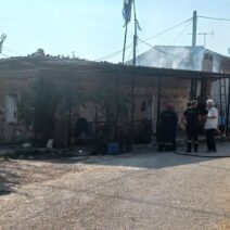 Κάτω Βελιτσές: Κάηκε ολοσχερώς σπίτι και έμεινε άστεγη οικογένεια παρά την κινητοποίηση της Πυροσβεστικής ΦΩΤΟ κα 1 Κάτω Βελιτσές: Κάηκε ολοσχερώς σπίτι και έμεινε άστεγη οικογένεια παρά την κινητοποίηση της Πυροσβεστικής ΦΩΤΟ κα