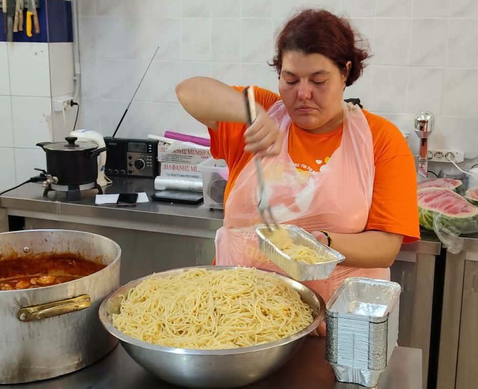 Η «Κουζίνα Αγάπης» της Πάτρας στη μνήμη του Χρήστου ΦΩΤΟ