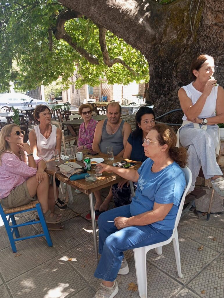 Αποσυμπίεση με τσικουδιά και μεζέδες στο Σούβαρδο ΦΩΤΟ