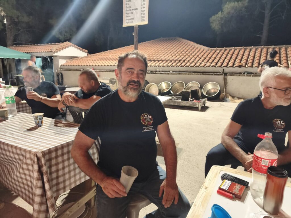 Μεγάλο γλέντι στη Γιορτή Κρασιού στα Χρυσάμπελα ΒΙΝΤΕΟ-ΦΩΤΟ