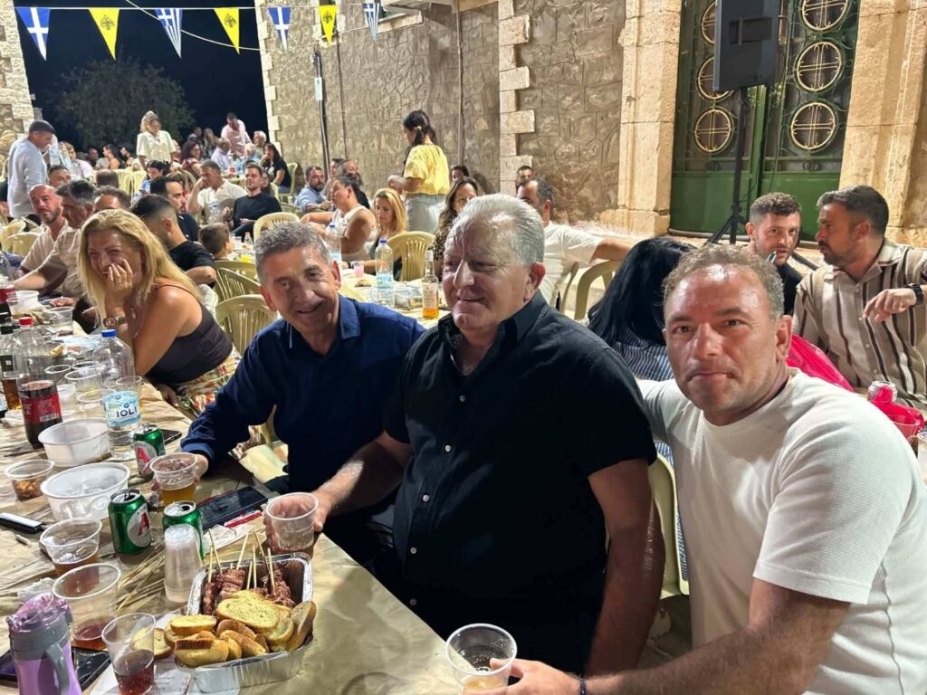 Η ετήσια εκδήλωση του Συλλόγου Πετροχωρίου ΦΩΤΟ