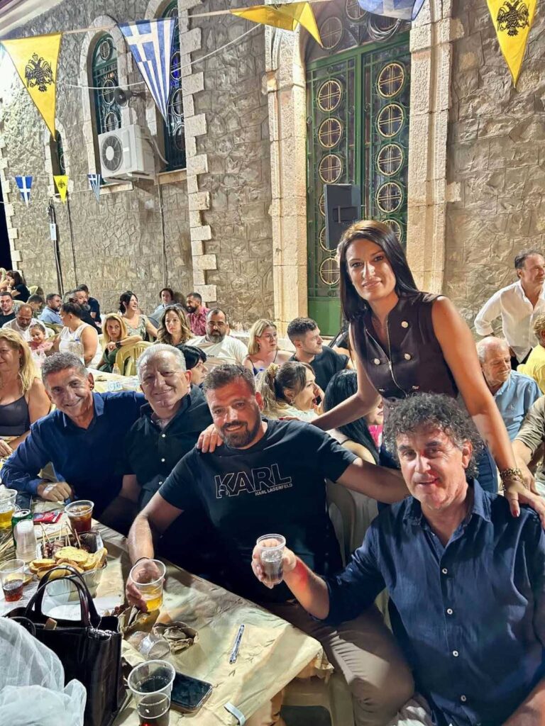 Η ετήσια εκδήλωση του Συλλόγου Πετροχωρίου ΦΩΤΟ 11 Η ετήσια εκδήλωση του Συλλόγου Πετροχωρίου ΦΩΤΟ