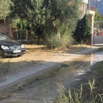 Ρωμανός Πατρών: Ανεξέλεγκτο πότισμα με σπατάλη νερού να τρέχει για ώρες στους δρόμους ΦΩΤΟ 1 Ρωμανός Πατρών: Ανεξέλεγκτο πότισμα με σπατάλη νερού να τρέχει για ώρες στους δρόμους ΦΩΤΟ