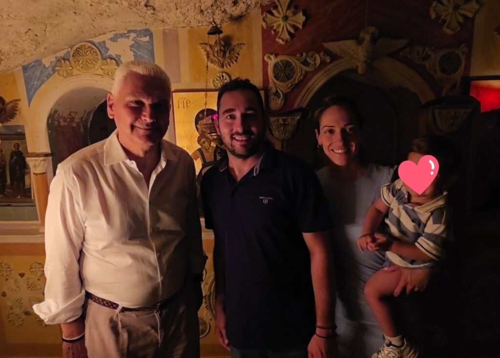 Στη σκήτη του Οσίου Ιωακείμ στο Σκιαδοβούνι ο Φωκίων Ζαΐμης ΦΩΤΟ 5 Στη σκήτη του Οσίου Ιωακείμ στο Σκιαδοβούνι ο Φωκίων Ζαΐμης ΦΩΤΟ